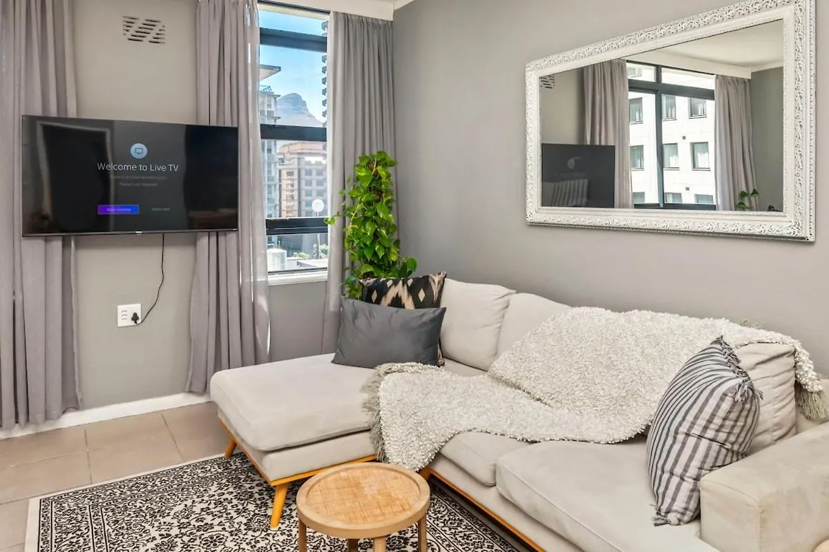 Modern Cape Town City Centre location